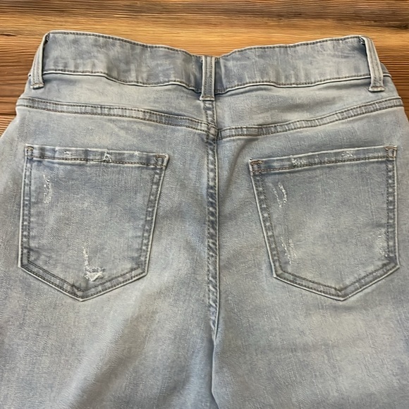 Time and Tru High Rise Jeans Bundle - Picture 12 of 13